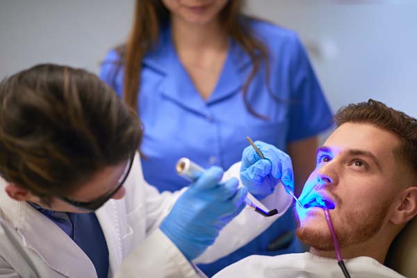 Same Day Dentistry For A Broken Tooth